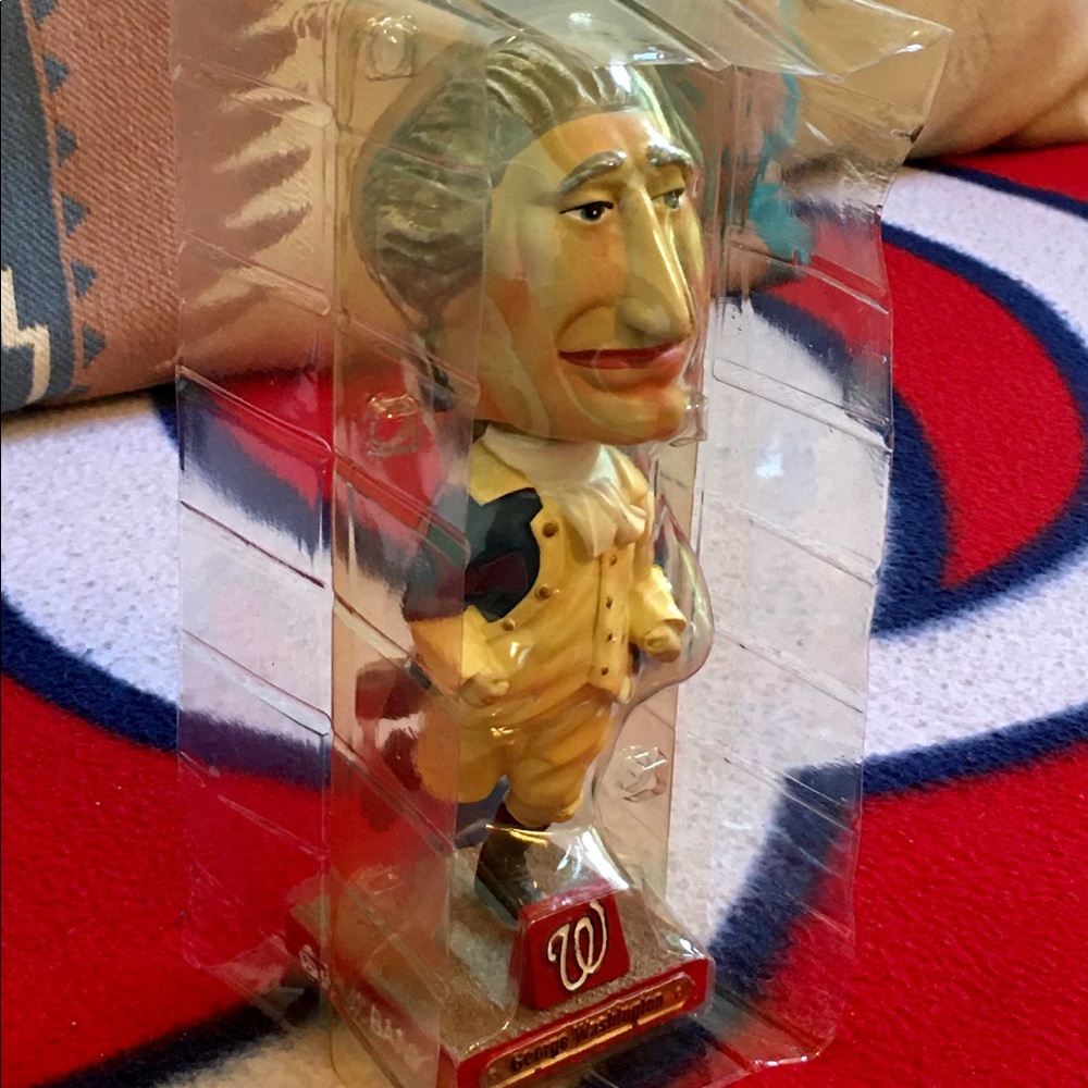 George Washington RACING PRESIDENT Bobblehead - Picture 12 of 12